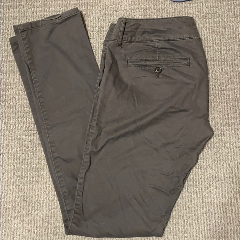 Grey straight leg stretchy pants